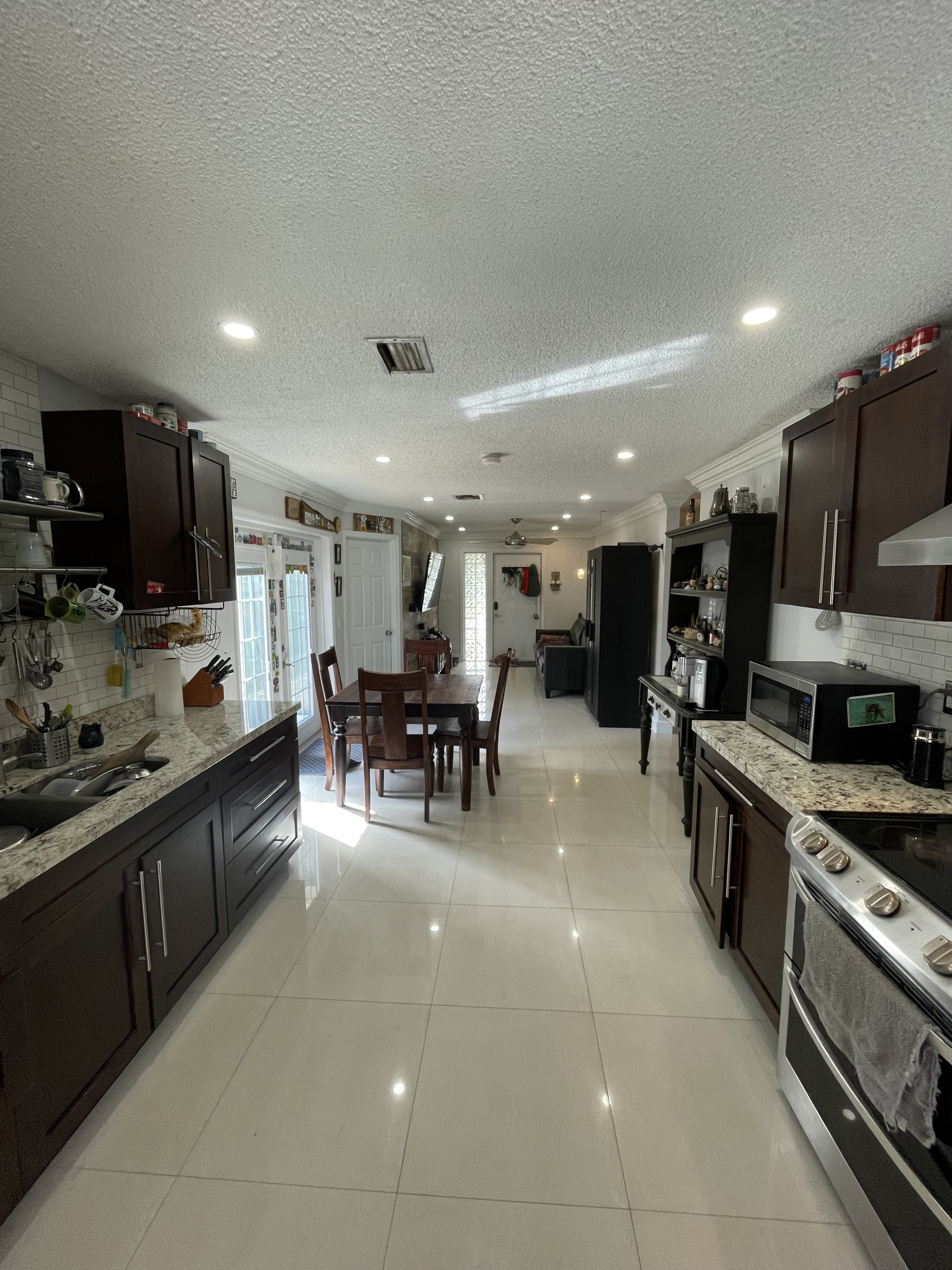 photo of kitchen